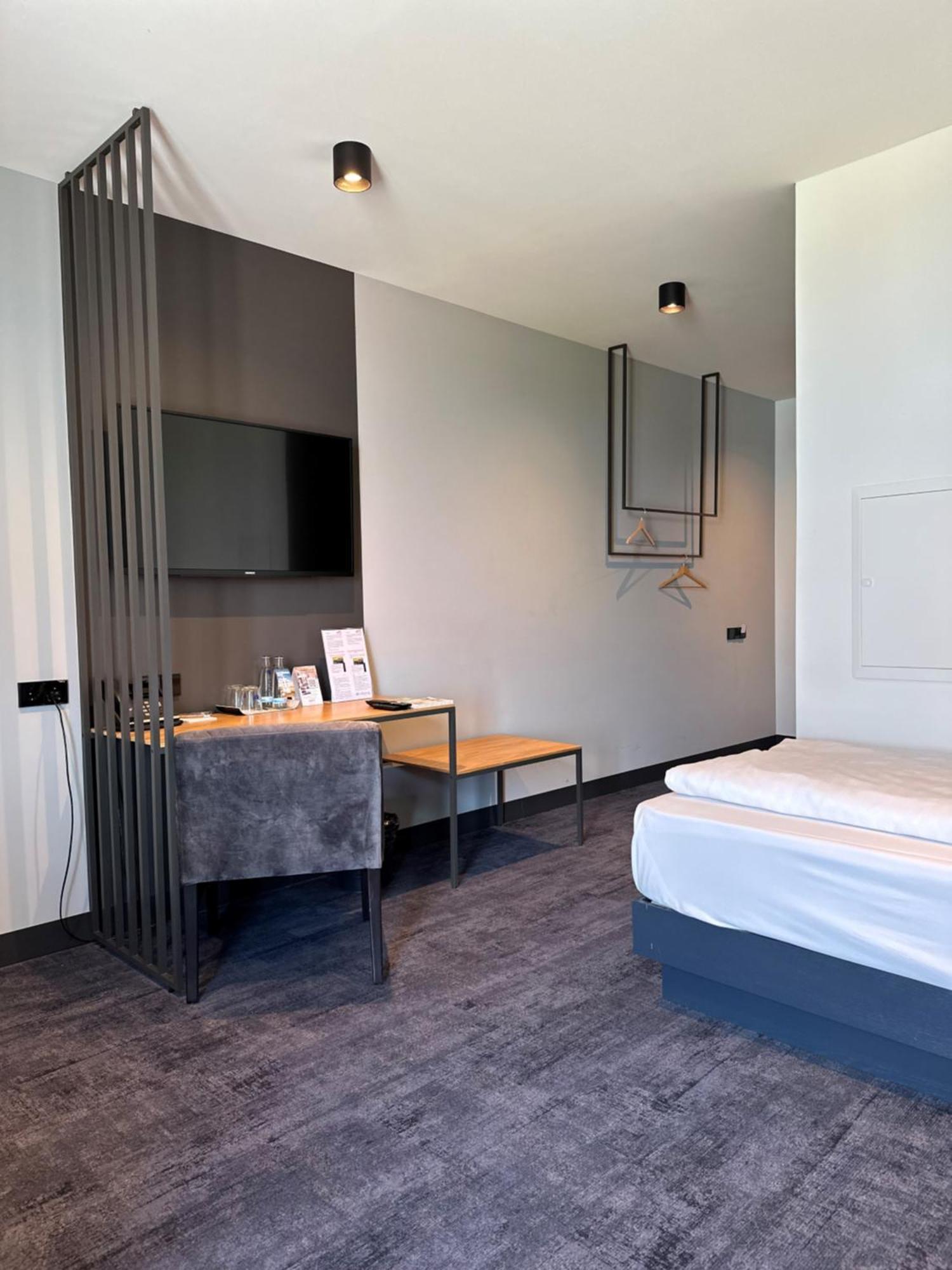 AKZENT Hotel DÉJANIL Burgdorf  Esterno foto